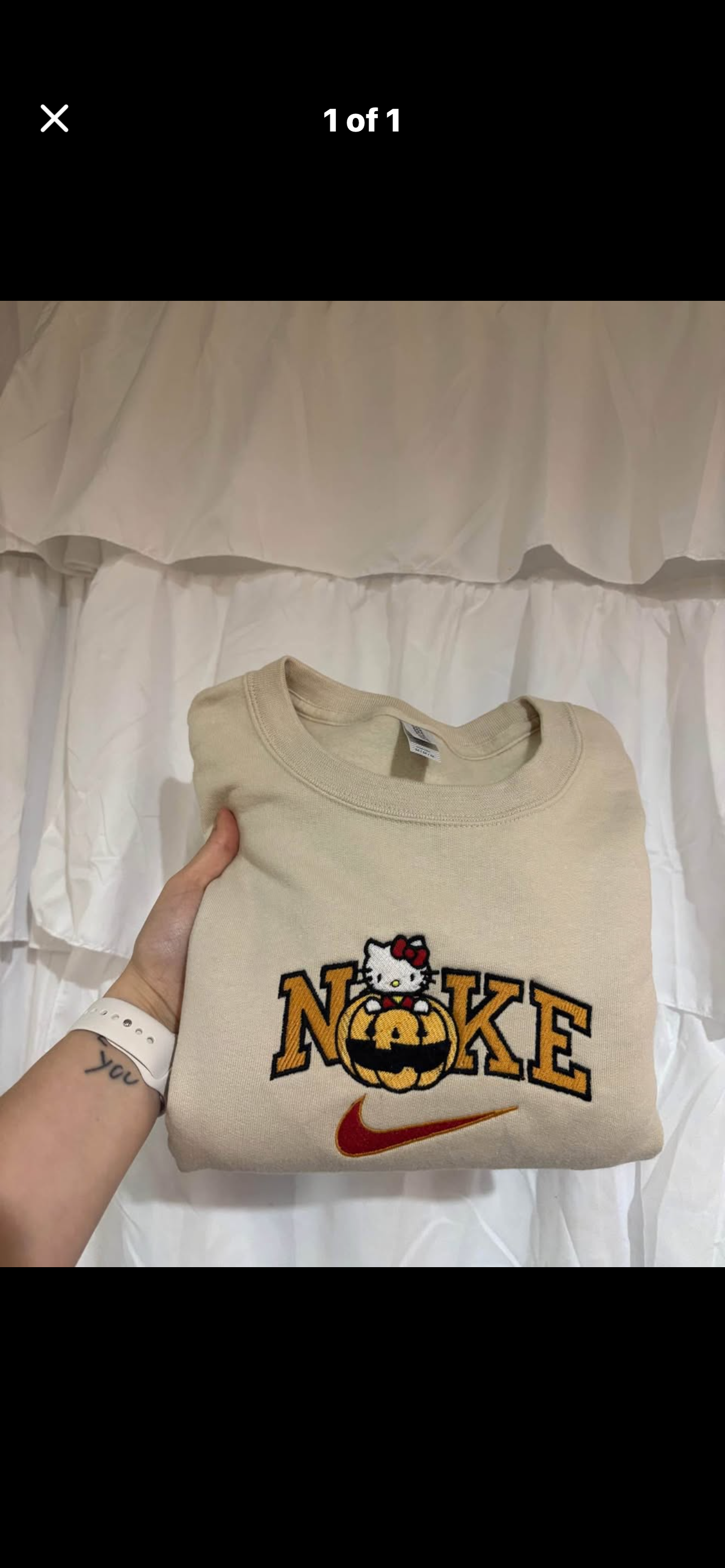 Hello Kitty Crewneck