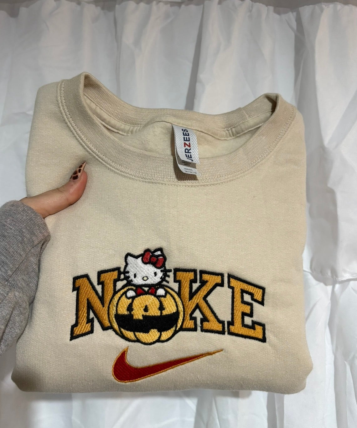 Kitty Crewneck
