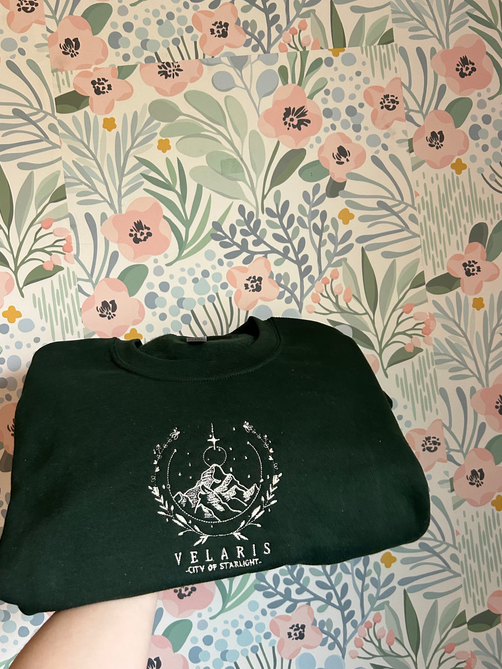 Velaris Crewneck